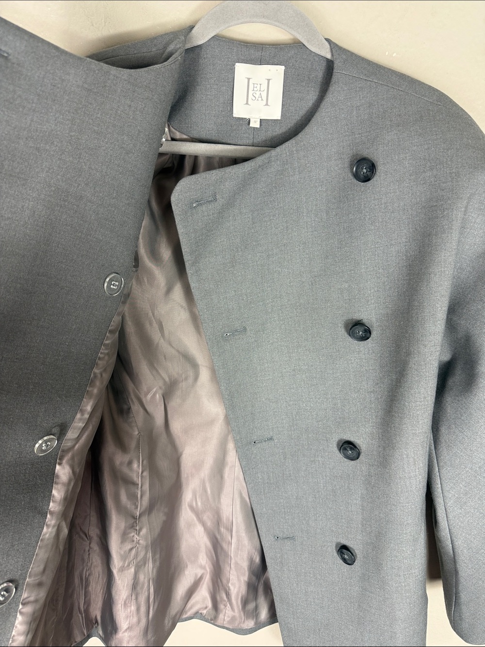 Helsa The Curvilinear Blazer Charcoal Gray - Picture 9 of 14